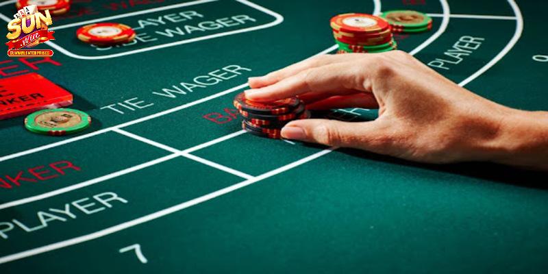 Hiểu hết luật để dễ dáng cá cược game Baccarat